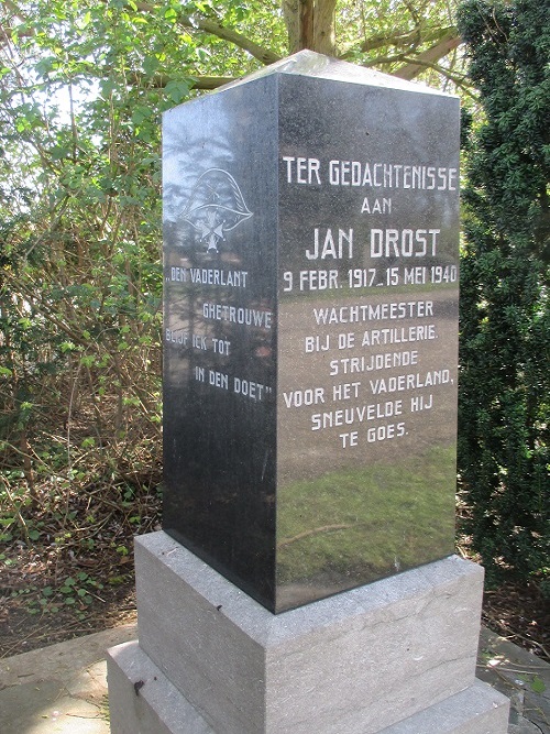 Dutch War Graves General Cemetery Dokkum #2