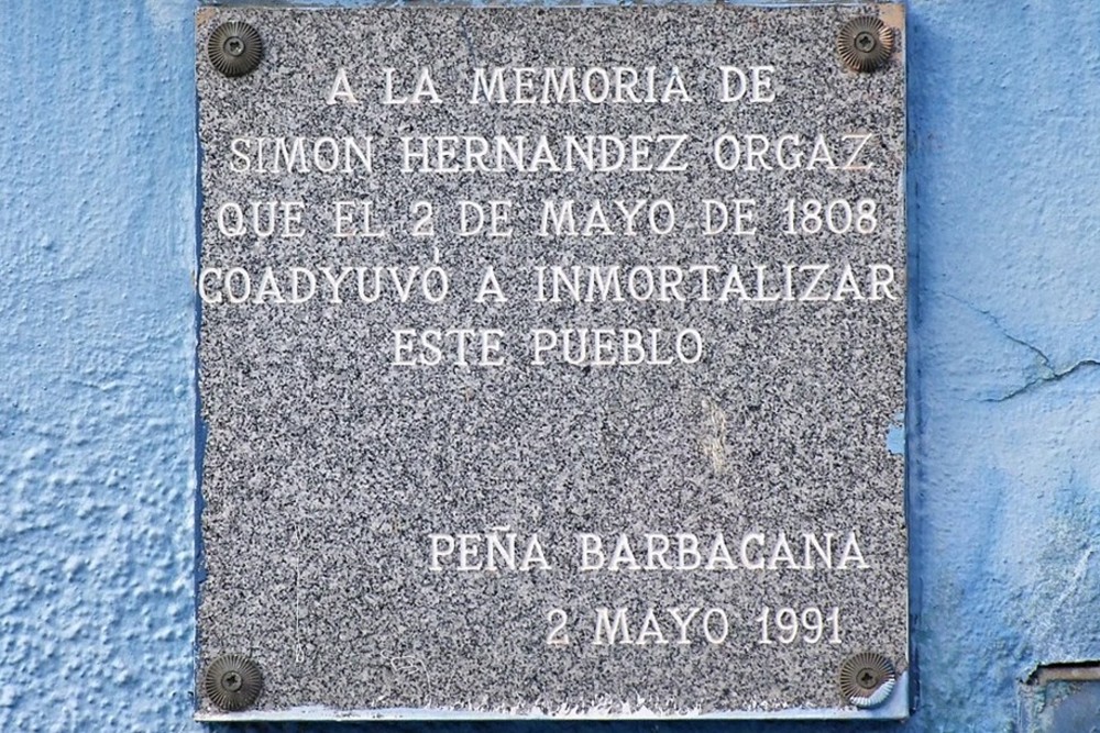Commemorative Plaque Simón Hernández