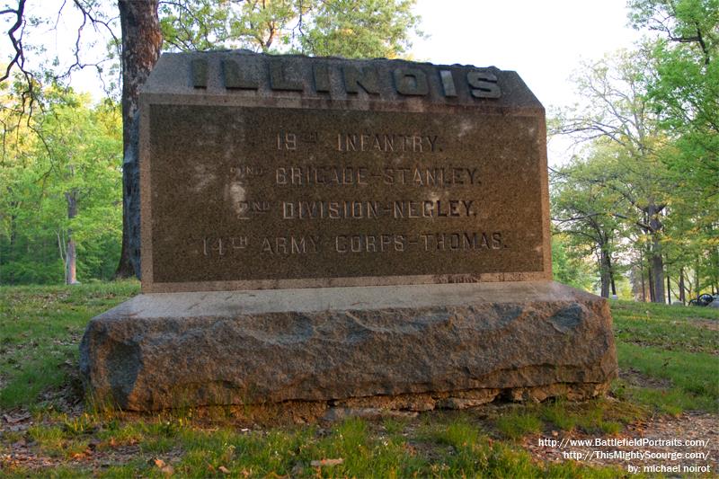 Monument 19th Illinois Infantry Regiment