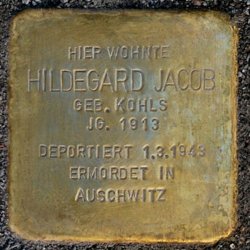 Stolpersteine Bernhard-Lichtenberg-Strae 2