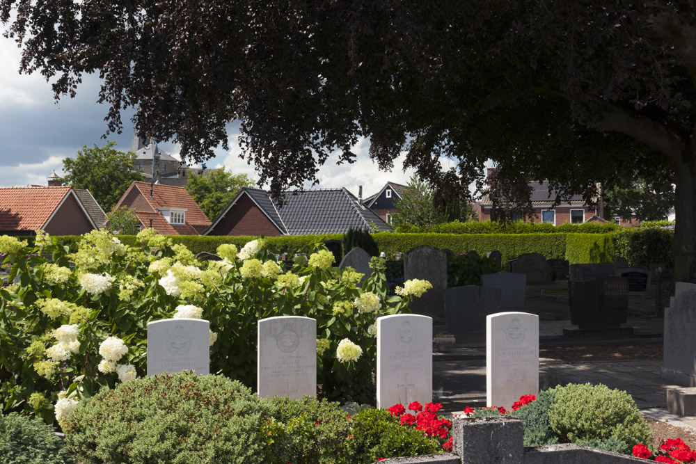 Oorlogsgraven van het Gemenebest Protestantse Begraafplaats Denekamp #4