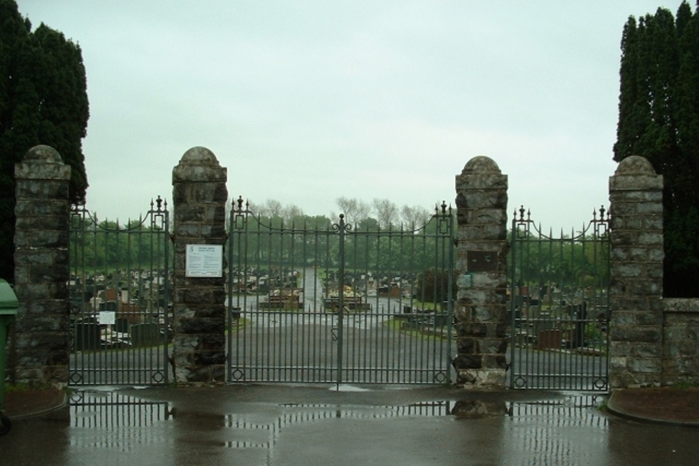 Commonwealth War Graves Porthcawl Cemetery #1