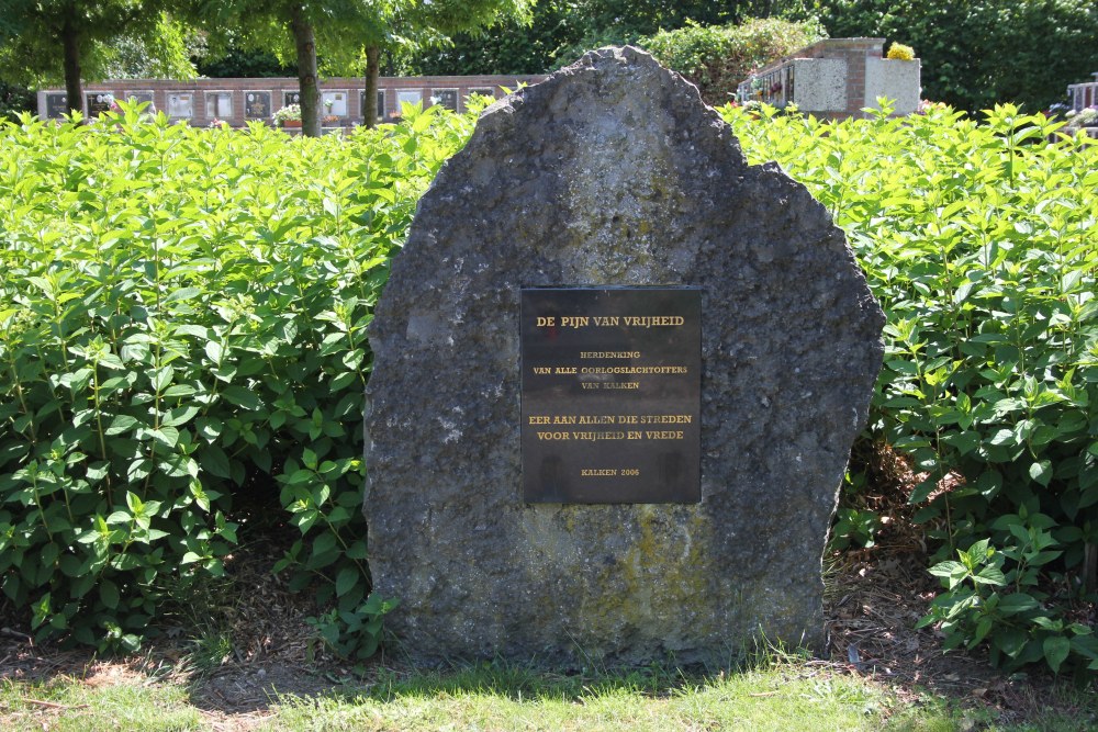 Oorlogsmonument Begraafplaats Kalken #2