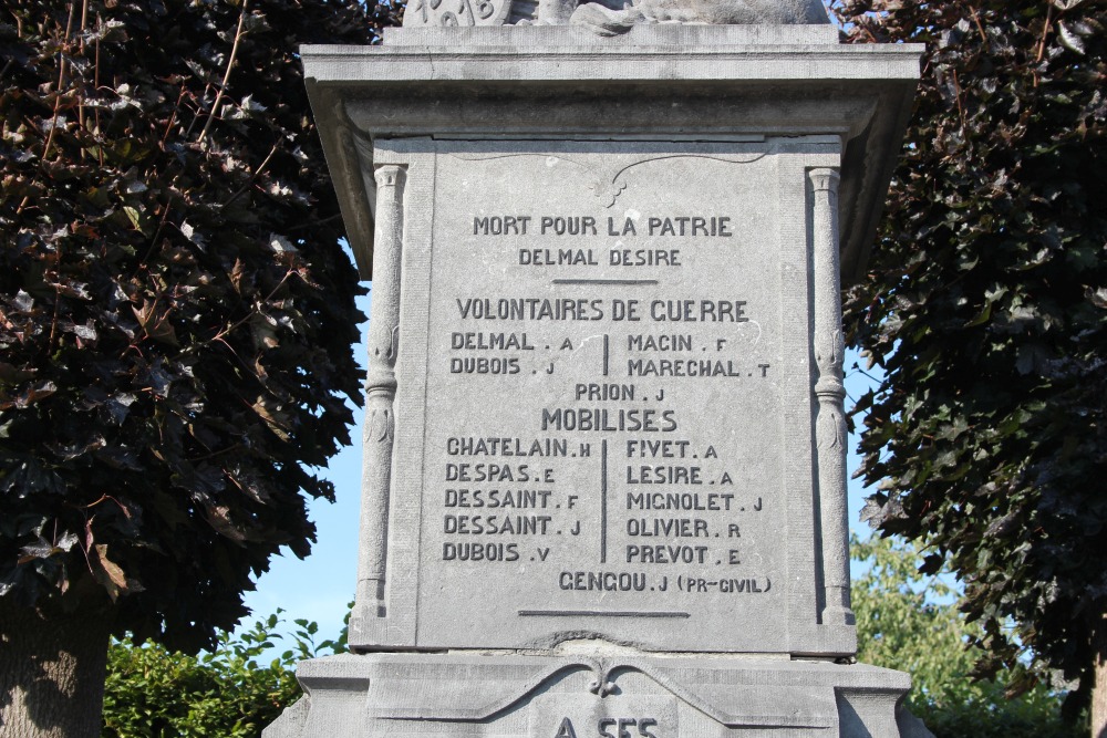 War Memorial Warzée #2