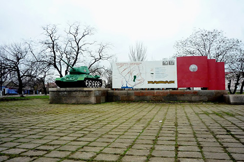 Memorial Snigirevskoy Operation (T-34/85 Tank)