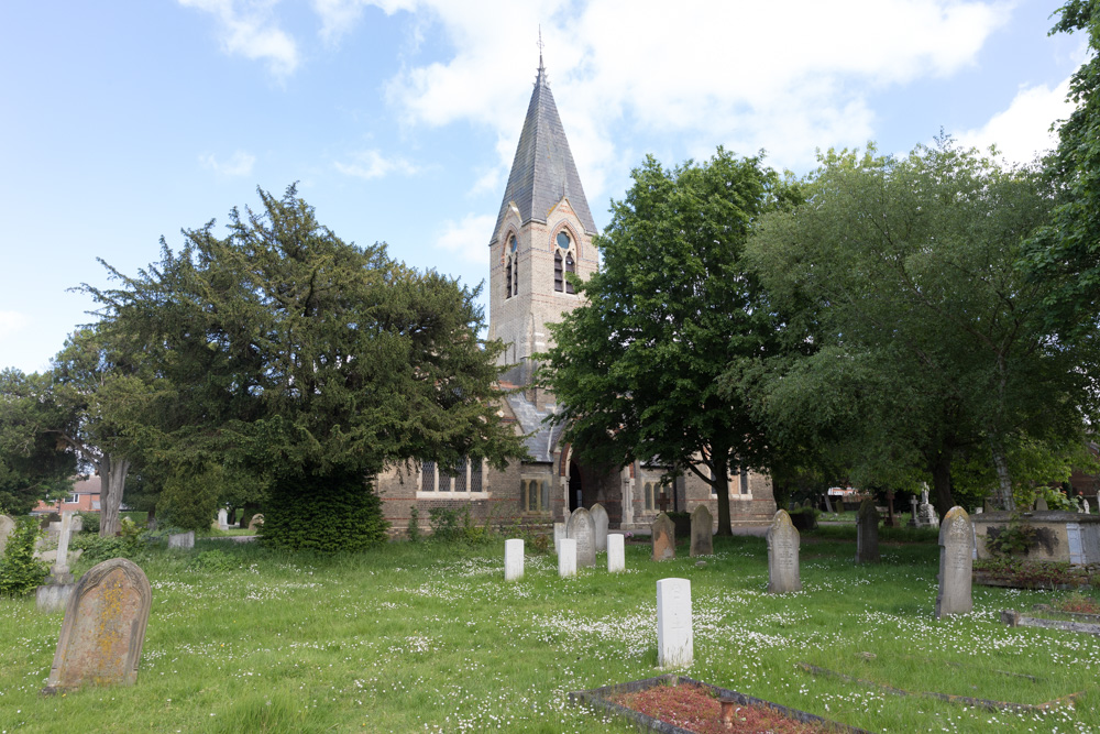 Commonwealth War Graves Biggleswade Cemetery #1
