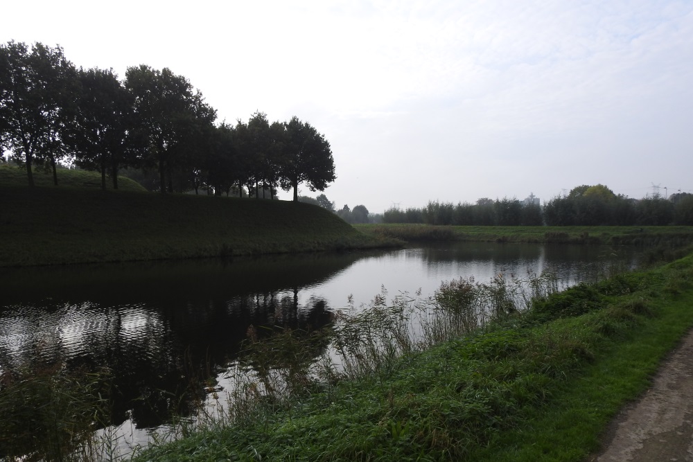 Loopgraven in Vestingwallen Geertruidenberg #2