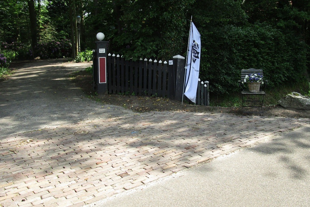 Stolperstein Holterhofweg 327 #2