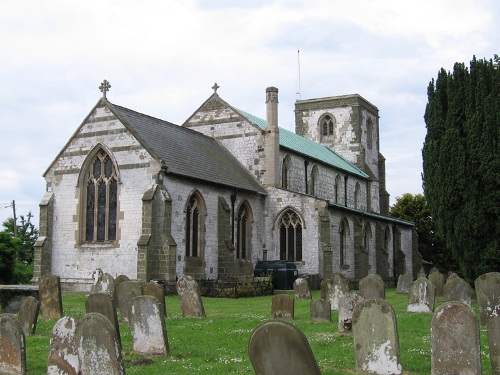 Oorlogsgraf van het Gemenebest All Saints Churchyard