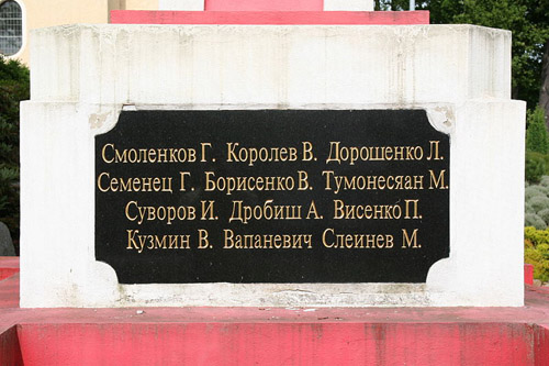 Sovjet Oorlogsbegraafplaats Rietschen #4