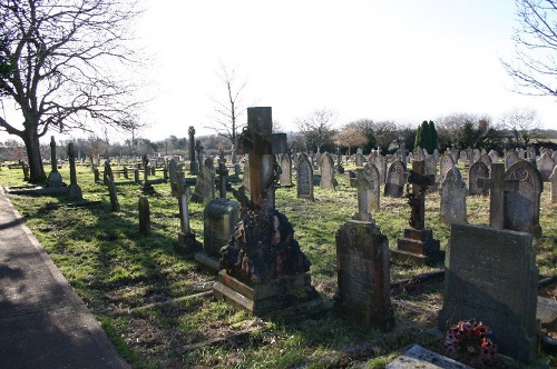 Oorlogsgraven van het Gemenebest St Helens Churchyard #1