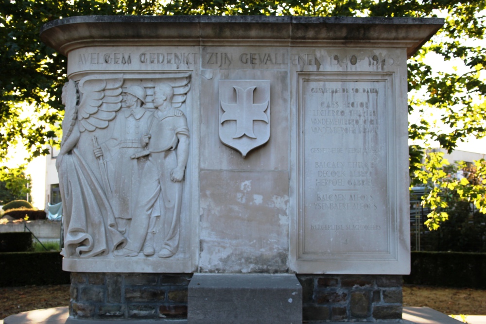 War Memorial Avelgem #2