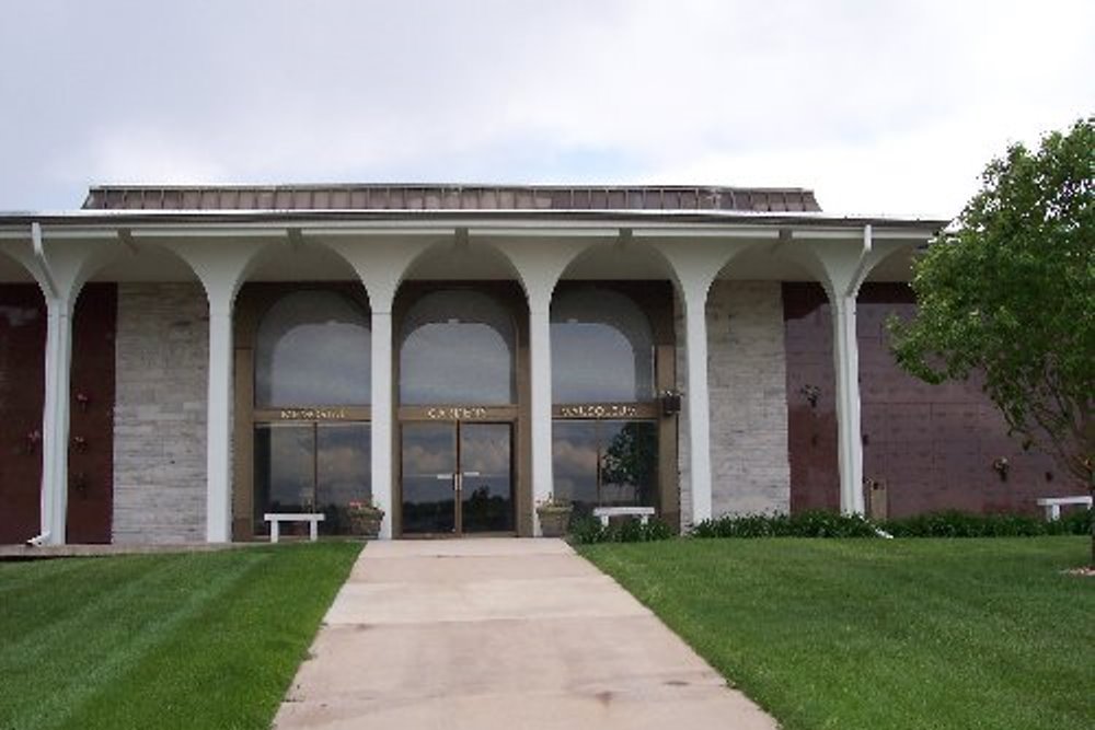 American War Graves Memorial Gardens Cemetery and Mausoleum