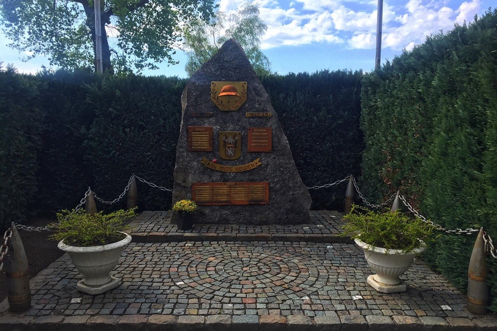 War Memorial Herentals Noorderwijk #1