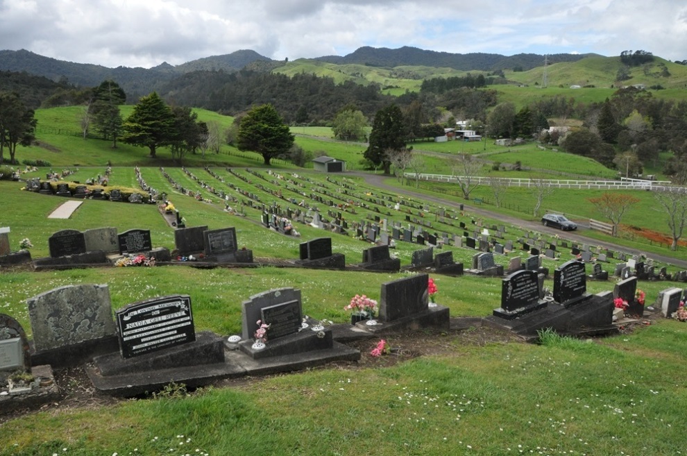 Commonwealth War Graves Paeroa Public Cemetery