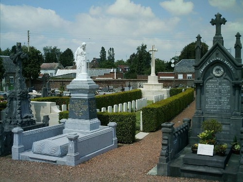 Oorlogsgraven van het Gemenebest Bertry