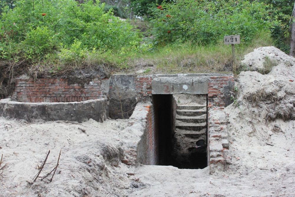 German Radarposition Tiger - Küvertype 467 Man's Quarters #2