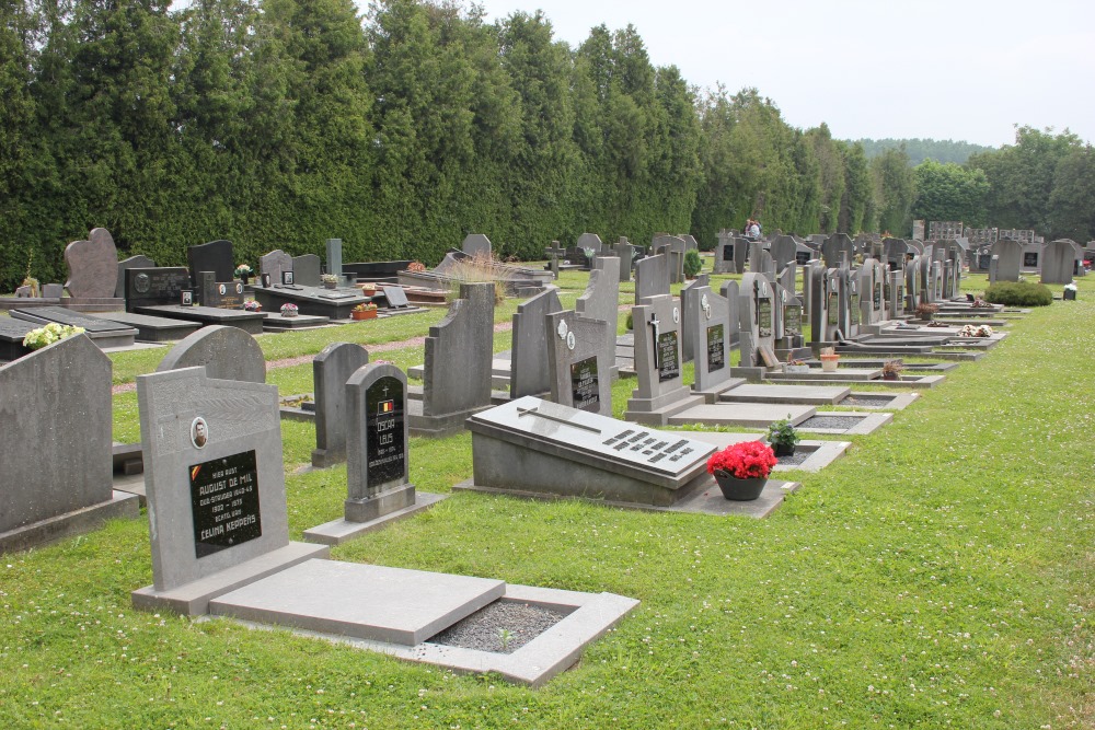 Belgian Graves Veterans Bavegem #4