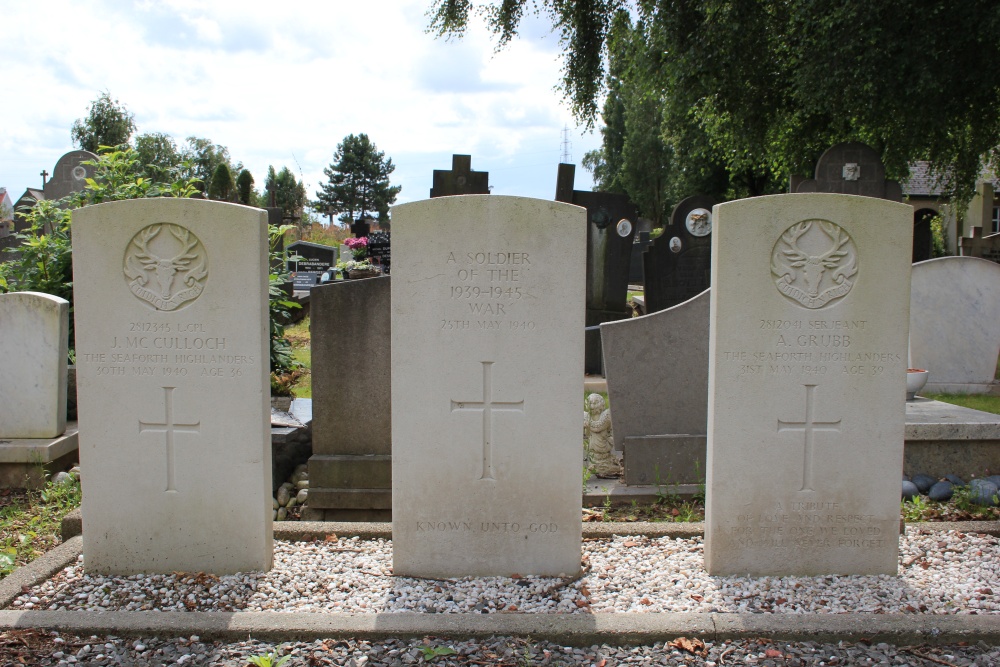 Commonwealth War Cemetery Moorsele Military #2