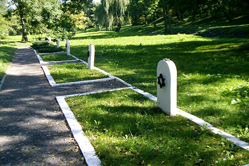 War Cemetery 