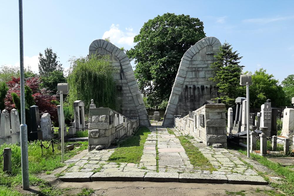 Holocaustmonument Sefardisch-Joodse Begraafplaats Belgrado #2