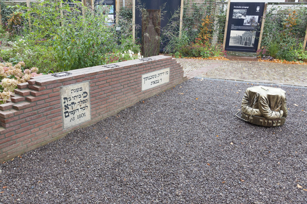 Memorial Garden Oldenzaal #3