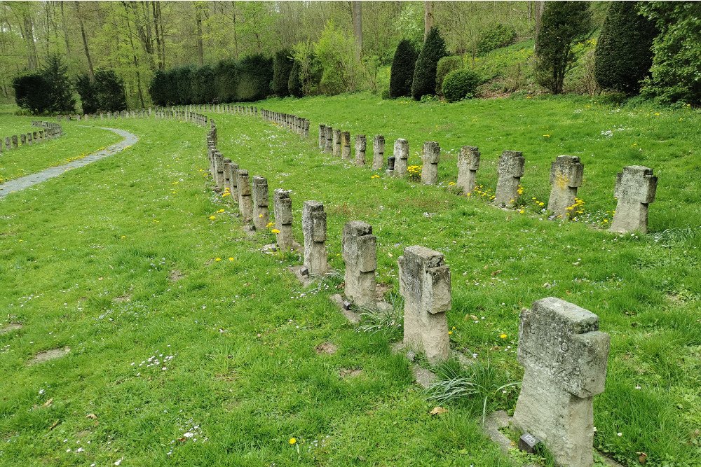 Duitse Oorlogsbegraafplaats Bren-Bddeken #2