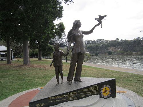Monument Vietnamese Bootvluchtelingen #1