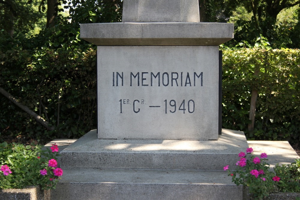 Monument 1ste Regiment Grenadiers Rumbeke #2