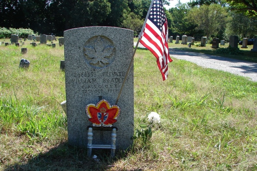 Oorlogsgraf van het Gemenebest Pocasset Cemetery #1