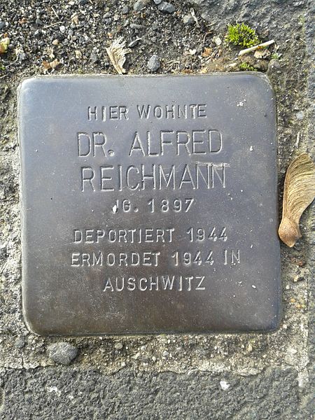 Stolperstein Dr. Alfred-Reichmann-Strae #1