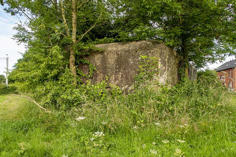 Defense Bunker VM33 #1