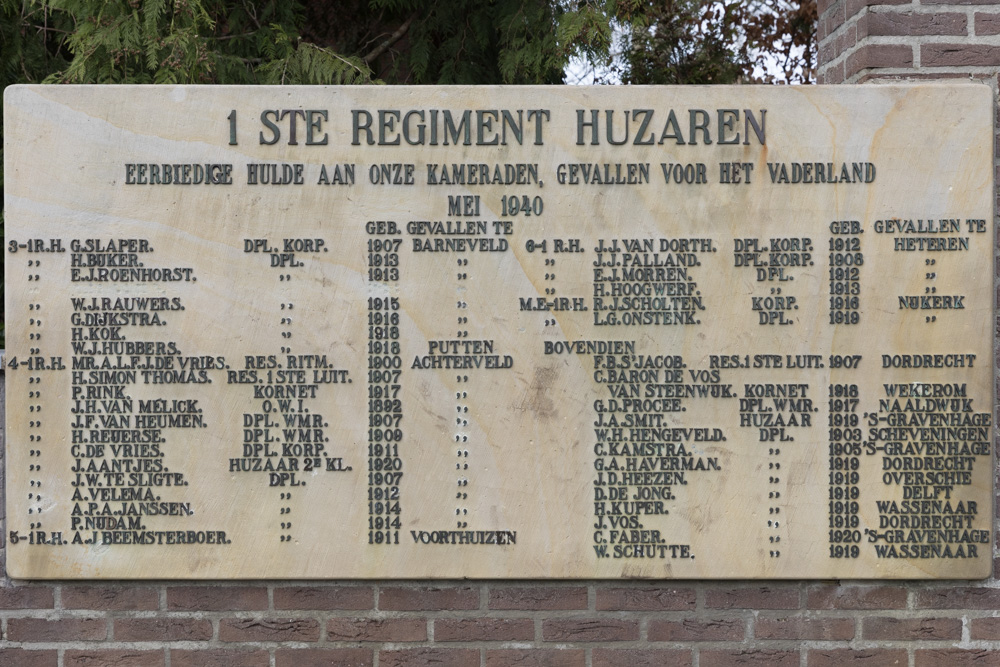 Memorial 1st Regiment Hussars #2