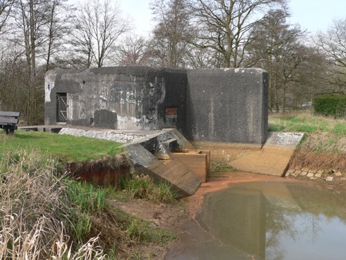 Sluice Bunker Stabroek #1