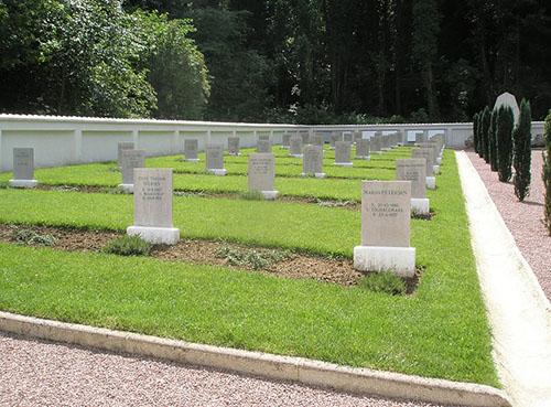 Danish War Cemetery Braine #2