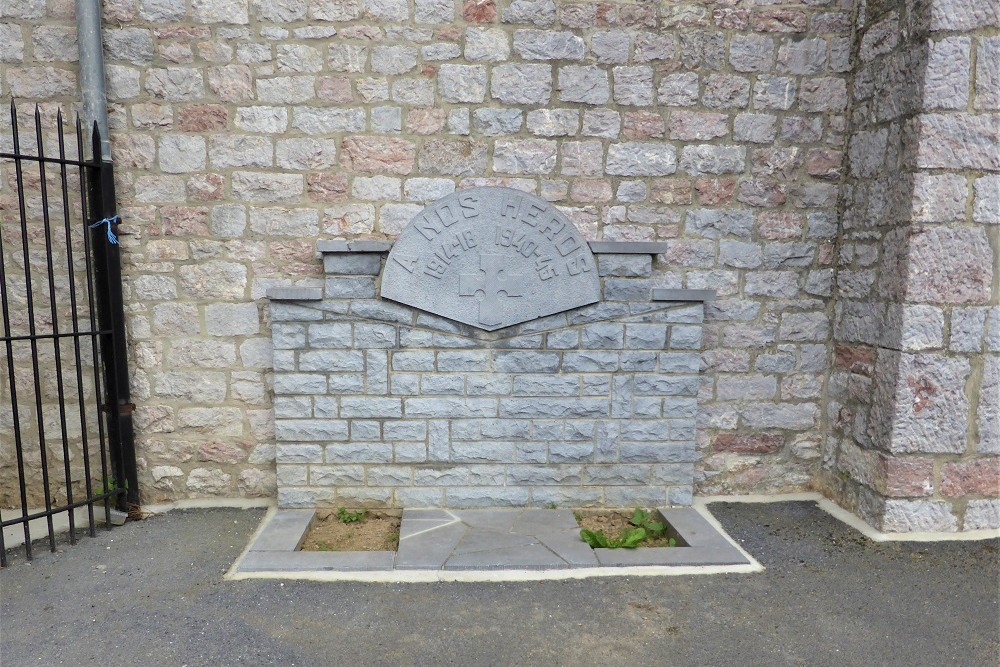 Commemorative Stone War Victims Vodelée #1