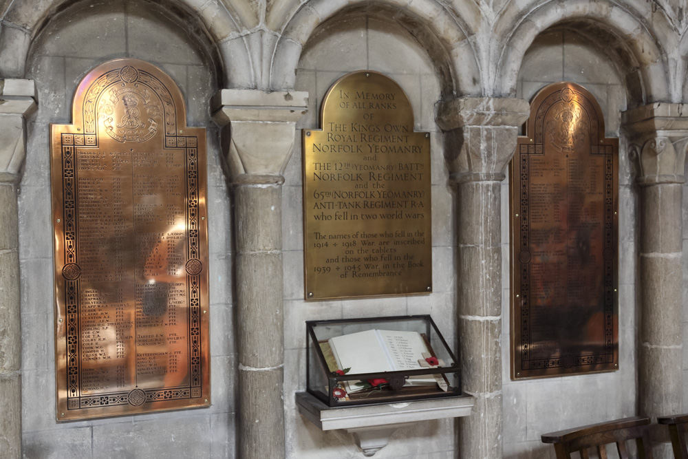 Gedenktekens & Herdenkingsramen Wereldoorlogen Norwich Cathedral #1