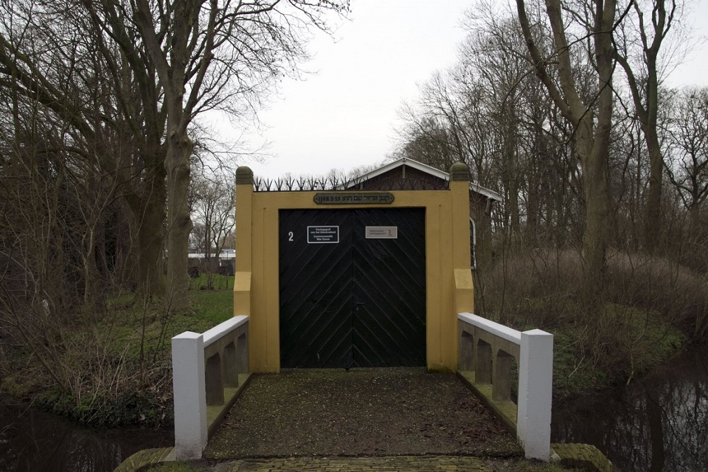 Dutch War Graves Jewish Cemetery Leeuwarden #2