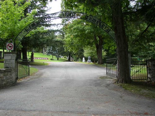 Oorlogsgraven van het Gemenebest Elmwood Cemetery