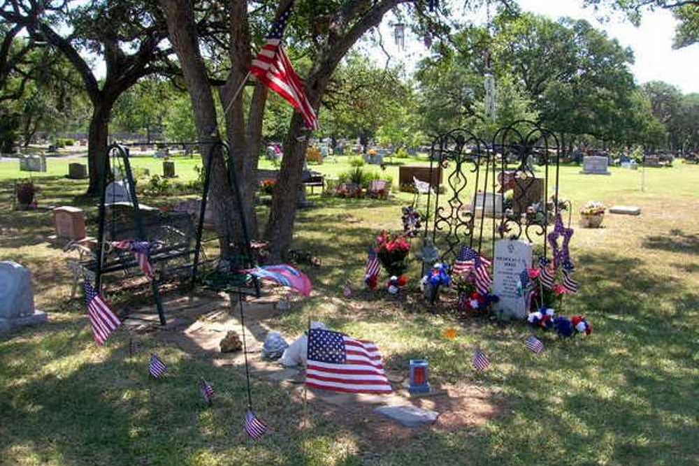 American War Grave Austin Memorial Park Cemetery #1
