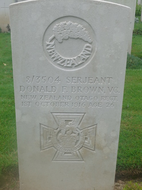 Commonwealth War Cemetery Warlencourt #4