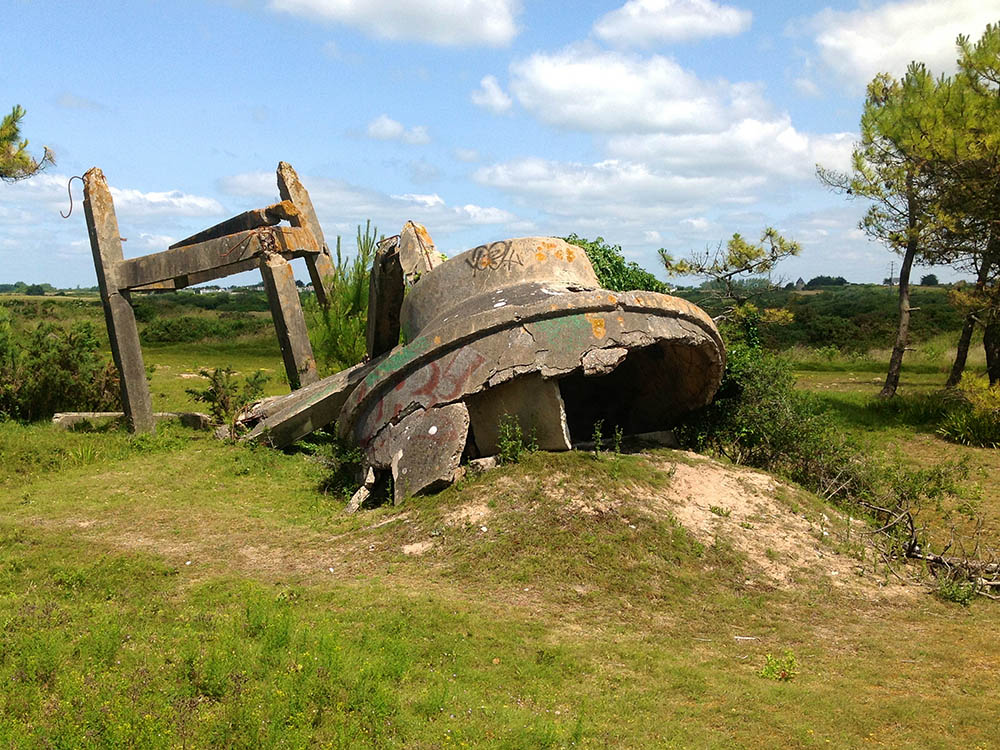 Sttzpunkt Va 300 - Remains Atlantikwall Structure