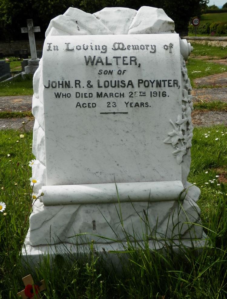 Commonwealth War Grave Osmotherley Cemetery