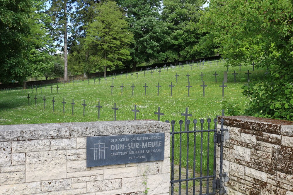 German War Cemetery Dun-sur-Meuse #1