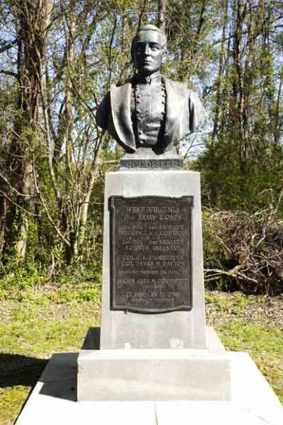 Monument 4th West Virginia Infantry (Union)