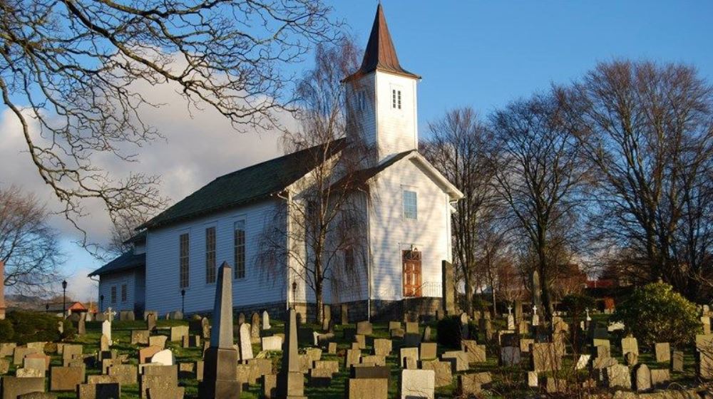 Oorlogsgraven van het Gemenebest Kerkhof Fitjar