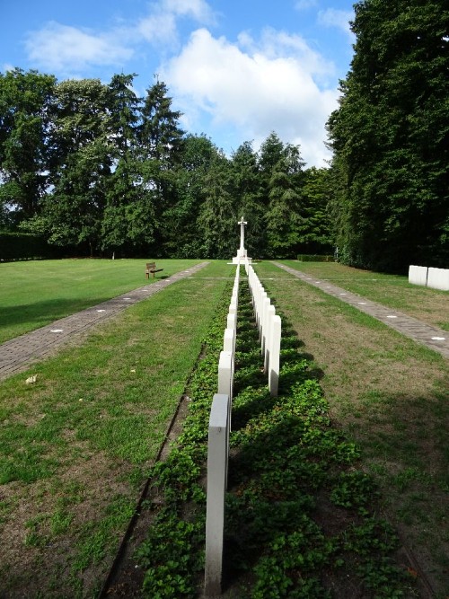 Commonwealth War Graves General Cemetery Gilzerbaan #4