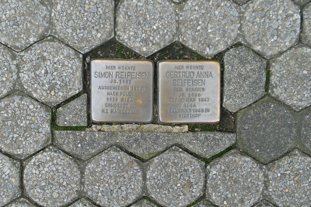 Stumbling Stones Essener Straße 12