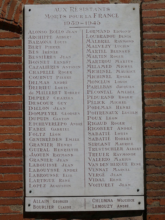 Monument Omgekomen Verzetsstrijders Montauban #1