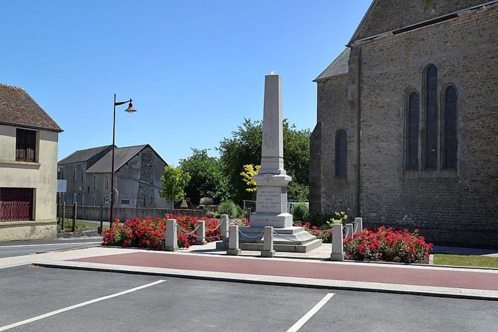 Oorlogsmonument Le Mnil-de-Briouze